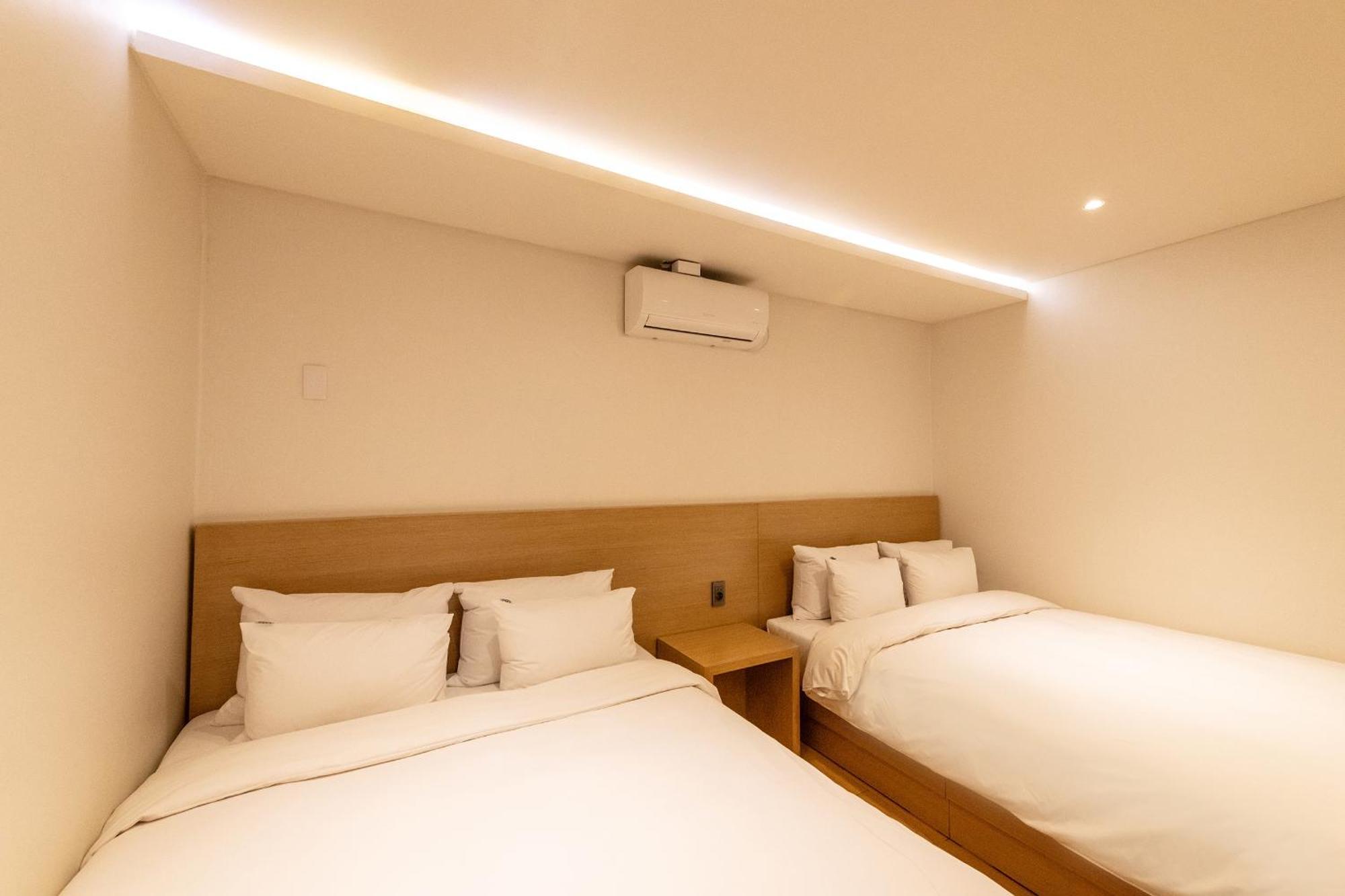 H Avenue Chuncheon Hotell Exteriör bild